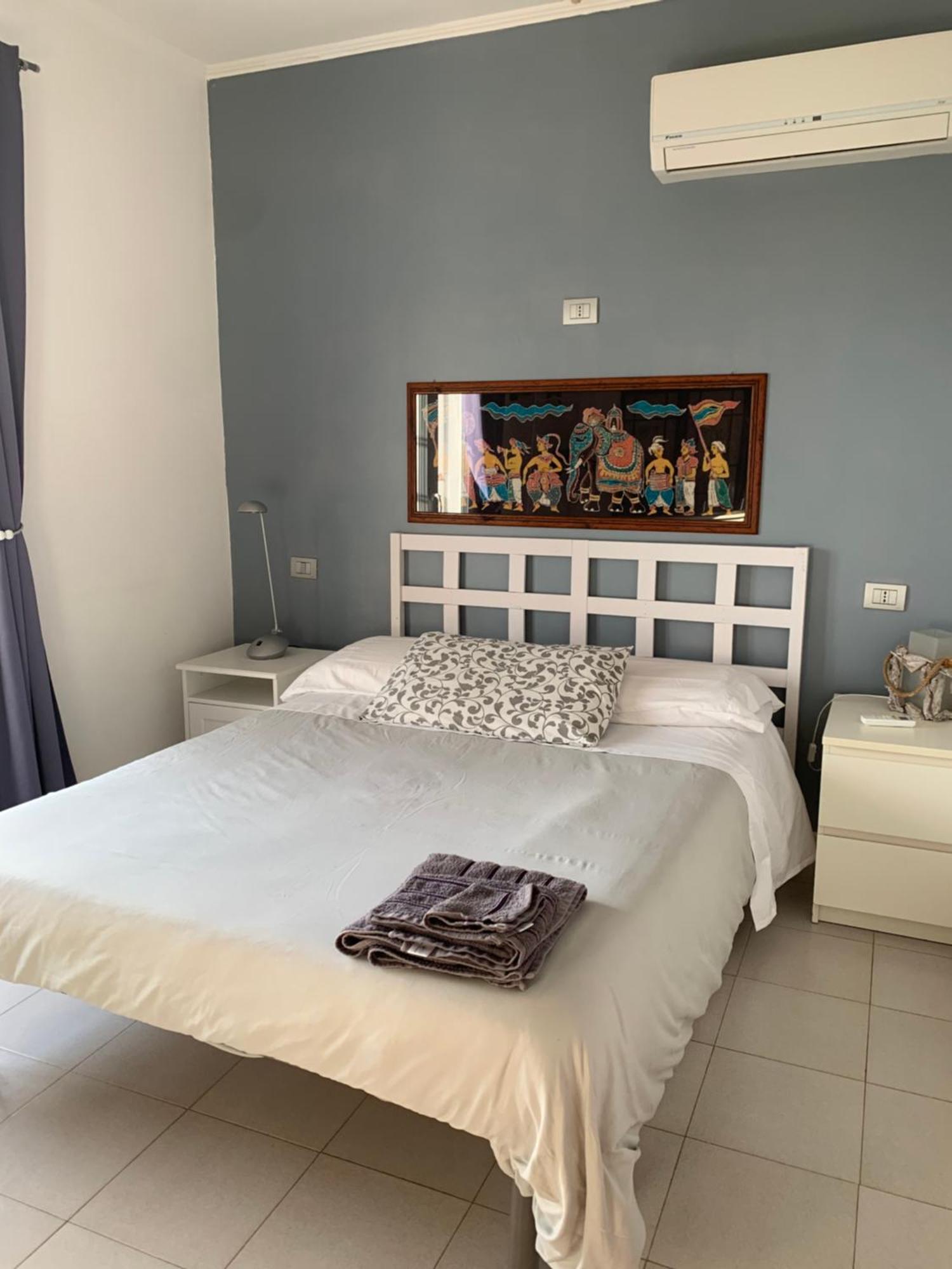 Il Cenacolo Di Sissi Apartment Кампаняно ди Рома Екстериор снимка